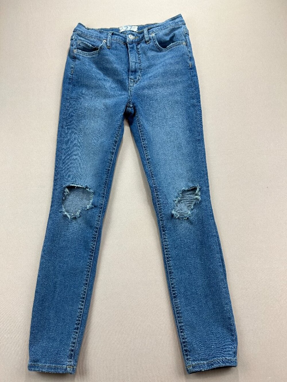 Twenty Seven Jeans Women's Size 26 Blue Denim Mid Rise Skinny Stretch Distressed